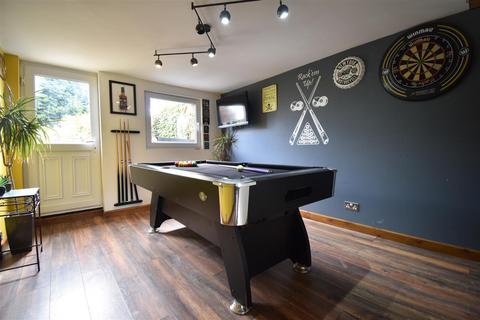 103 Avon Way, Portishead, Bristol, BS20 6LU