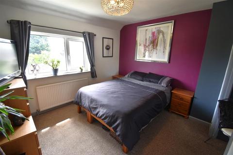 103 Avon Way, Portishead, Bristol, BS20 6LU