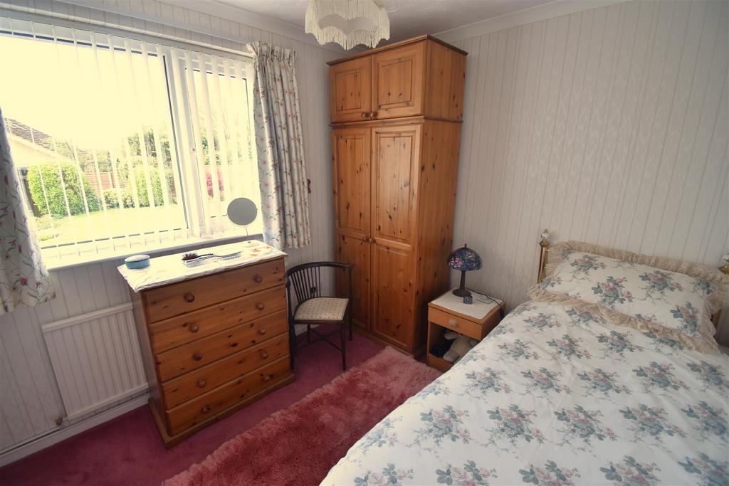 Bedroom 4 .JPG
