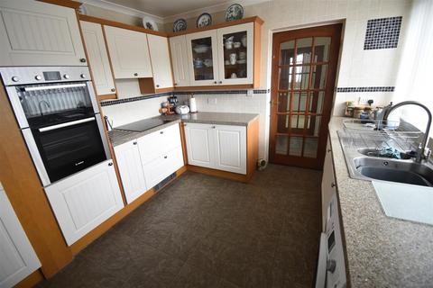 8 Meadow Drive, Weston In Gordano, Bristol, BS20 8PS