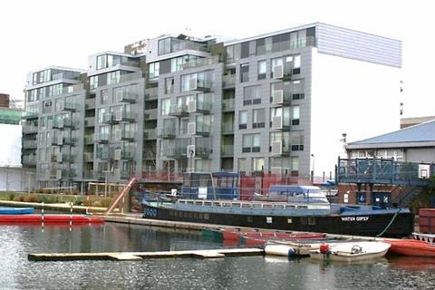 1 bedroom apartment to rent, Angel Waterside 12 Graham St N1 8GB