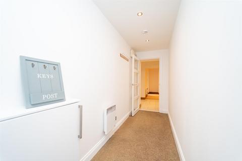 2 bedroom apartment for sale, Fairlawn, High Lane, Chorlton