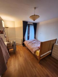 2 bedroom flat to rent, Finchley Road, London
