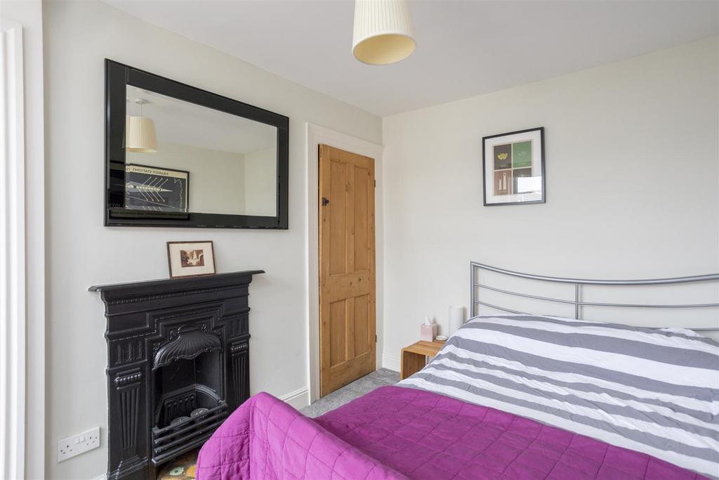 208 Bishoppthorpe Road 16.jpg