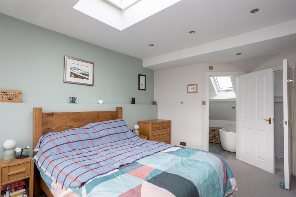 208 Bishoppthorpe Road 22.jpg