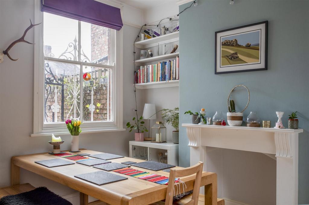 208 Bishoppthorpe Road 7.jpg
