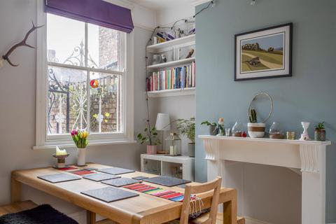 208 Bishopthorpe Road, York, YO23 1LF