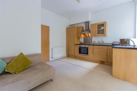 1 bedroom flat to rent, Severn Grove, Cardiff CF11