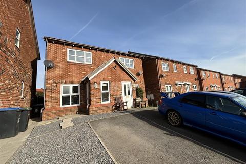 2 bedroom house to rent, Meadow Court, Tow Law