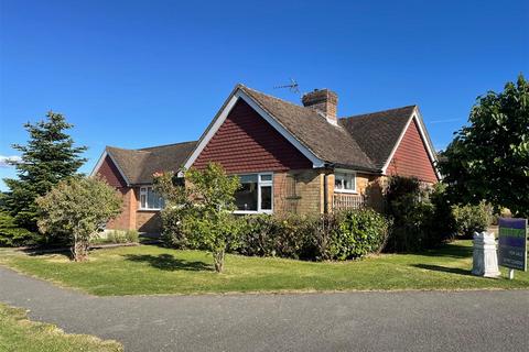 3 bedroom detached bungalow for sale, Reedswood Road, Broad Oak, Rye