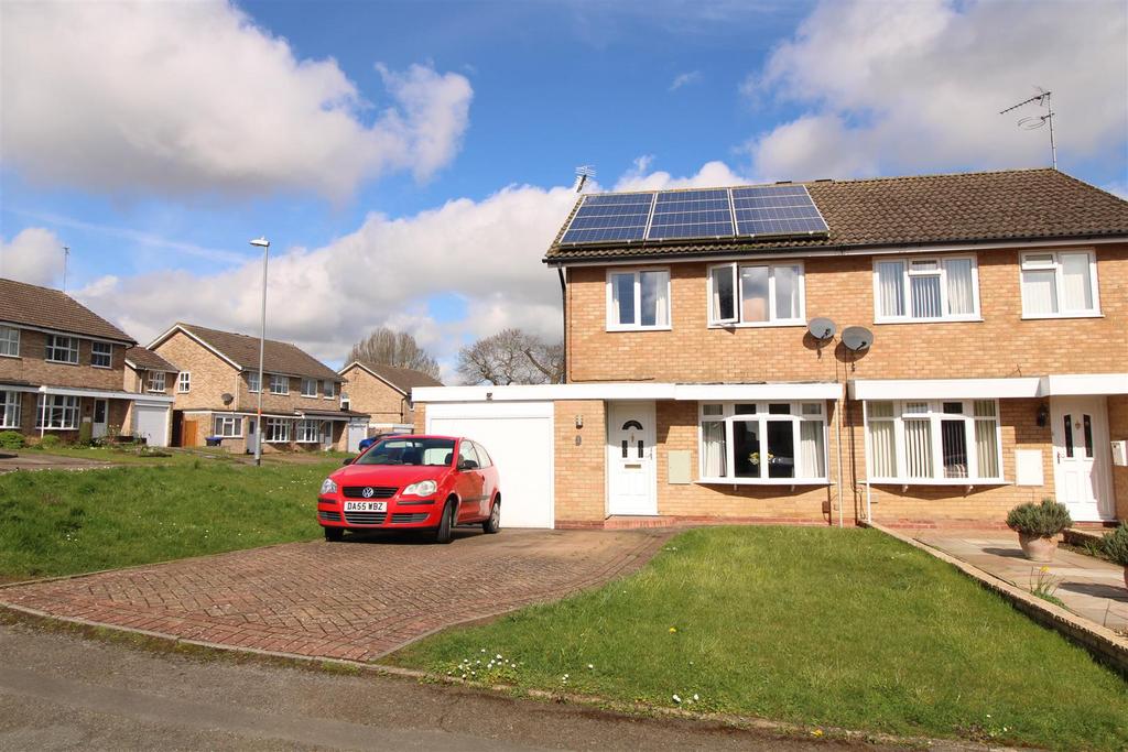 Coldstream Close, Daventry 3 bed house for sale £260,000