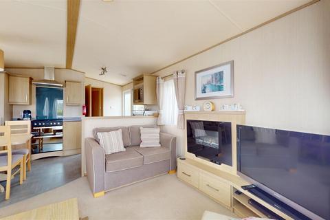 3 bedroom chalet for sale, Panorama Road, Swanage