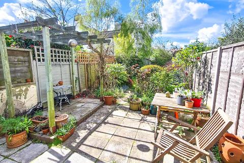 2 bedroom semi-detached house for sale, LEIGHVILLE GROVE Leigh-On-Sea