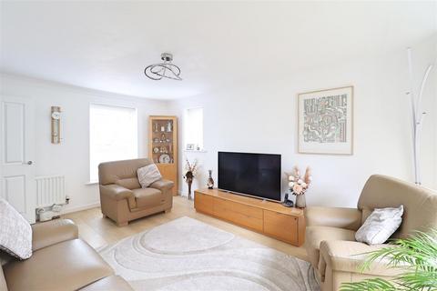 4 bedroom detached house for sale, Cecily Avenue, Braintree