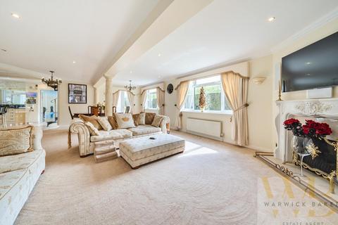6 bedroom detached house for sale, Coombes Road, Coombes