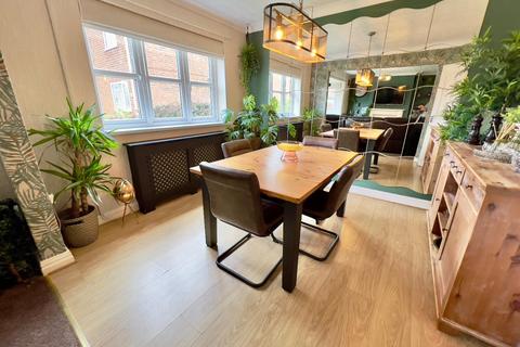 114 Bek Road, Newton Hall, Durham, DH1 5LG