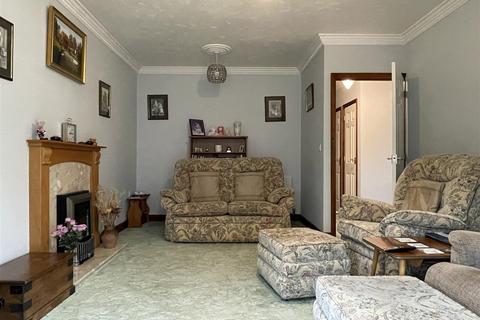 3 bedroom detached bungalow for sale, Fallowfields, Oulton, Lowestoft