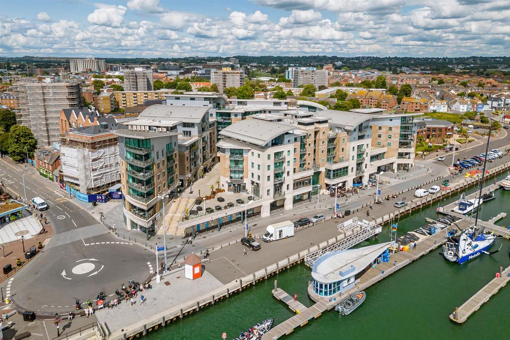 Dolphin Quays-3web300.jpg