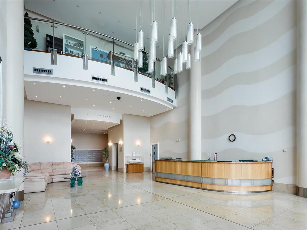 Dolphin Quays Foyer-2 print.jpg