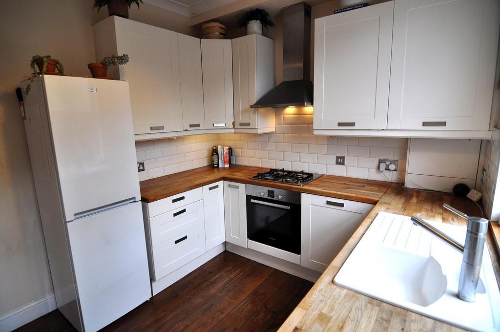 Fitted Kitchen
