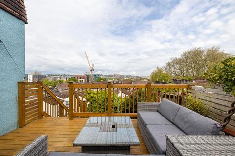45 Gwilliam Street, Bristol, BS3 4LT