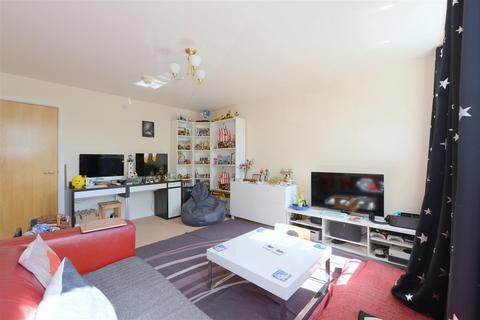2 bedroom apartment for sale, Benbow Quay, Coton Hill, Shrewsbury