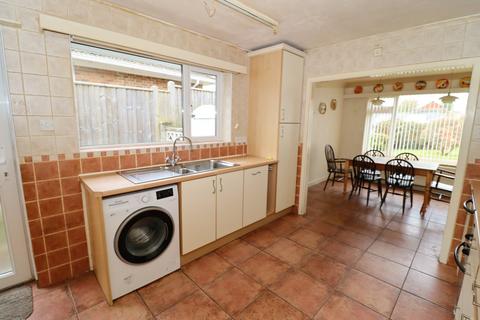 3 bedroom detached bungalow for sale, Frant Avenue, Bexhill-on-Sea, TN39