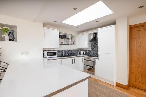 Flat 7, Zion Heights Bishopsworth Road, Bristol, BS13 7JW