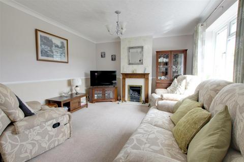 3 bedroom semi-detached house for sale, Monks Dyke Road, Louth LN11