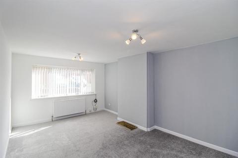 3 bedroom townhouse for sale, Pickering Drive, Ossett WF5