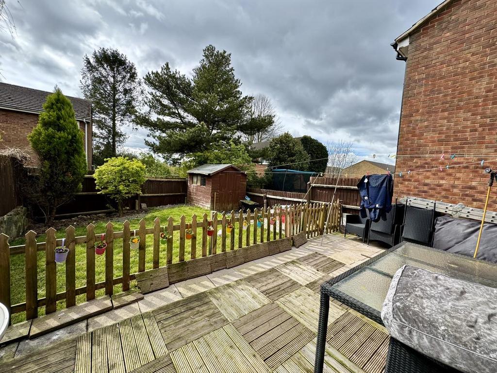 York Place, Coalville, LE67 3 bed detached house for sale £220,000