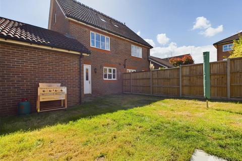 3 bedroom semi-detached house for sale, Great Ashby Way, Great Ashby, Stevenage SG1