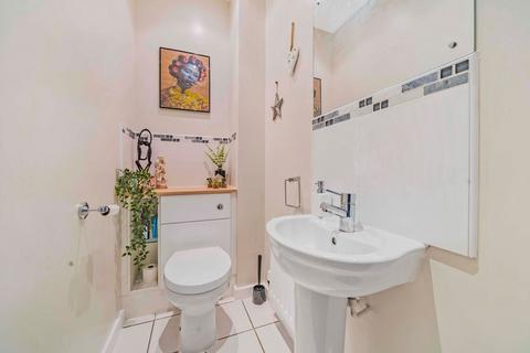 35 Heronslee, Shefford, SG17 5FQ