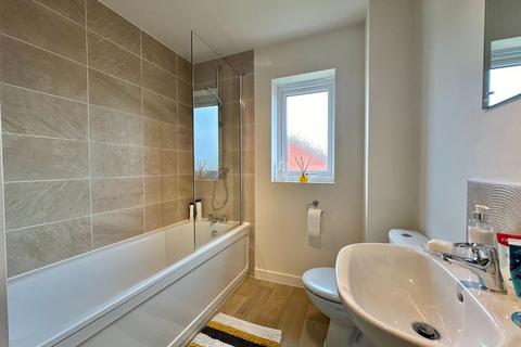 28 Tarry Way, Boughton, Northampton, NN2 8GP