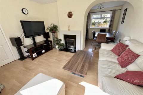 3 bedroom end of terrace house for sale, Stortford Drive, Manchester