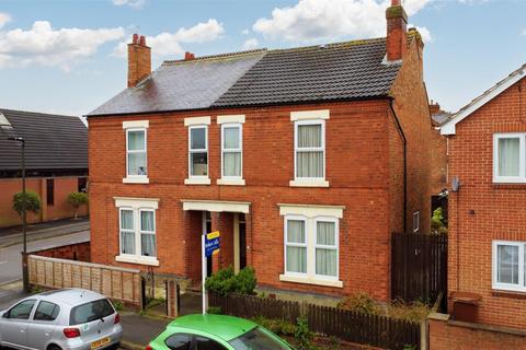 4 bedroom semi-detached house for sale, Bennett Street, Sandiacre, Nottingham