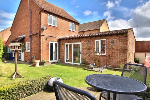 4 bedroom house for sale, Tawny Close, Northway, Tewkesbury