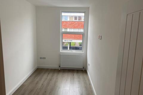 2 bedroom apartment to rent, Princes Street, Nuneaton, CV11 5NW