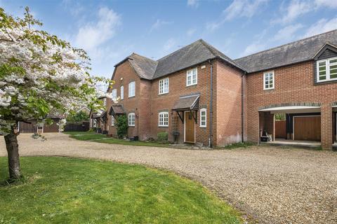 3 bedroom end of terrace house for sale, Gravel Hill, Emmer Green, Reading