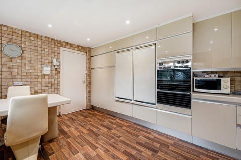 53 High Ash Drive, Leeds, LS17 8QZ