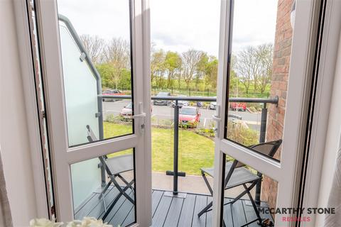 1 bedroom apartment for sale, 22 Chantry Gardens, Filey