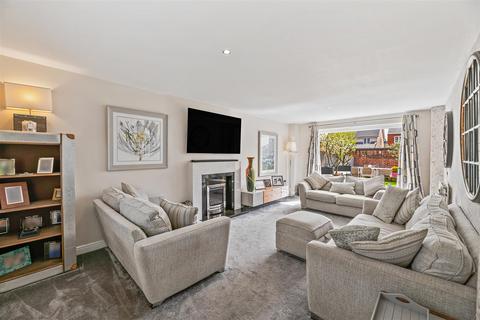 undefined, Orlando Drive, Great Sankey, Warrington