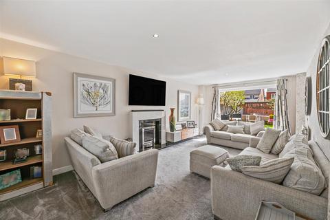 undefined, Orlando Drive, Great Sankey, WA5