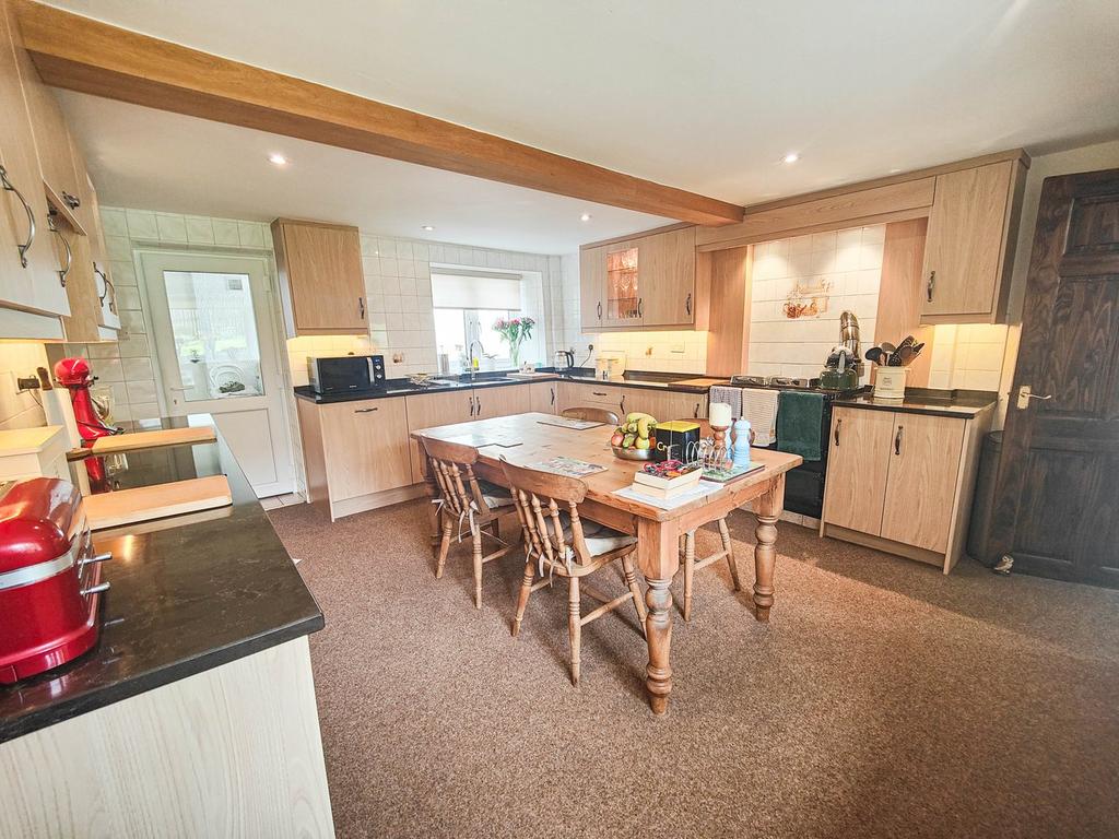Dining Kitchen