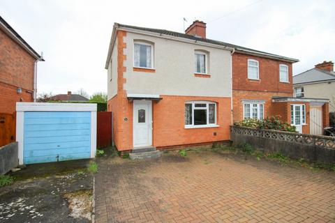 3 bedroom semi-detached house for sale - AUCTION - Mayfield Avenue, Worcester WR3