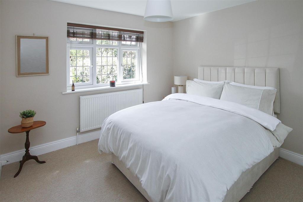 Bedroom.jpg