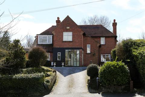 4 bedroom detached house for sale - St. Helens Road, Hastings