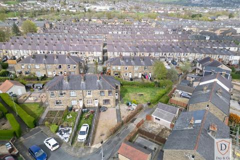3 bedroom end of terrace house for sale, Arncliffe Avenue, Keighley, BD22