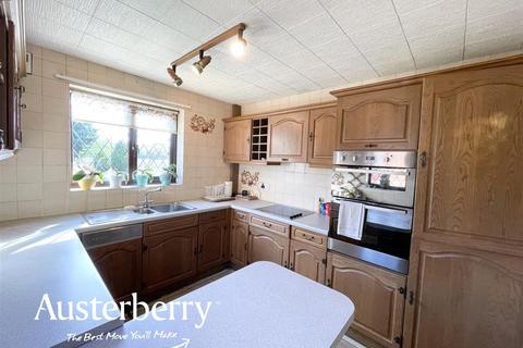 3 bedroom detached bungalow for sale, Blithe View, Stoke-On-Trent ST11