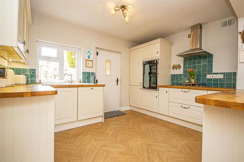 32 Park Street, Uttoxeter, ST14 7AG